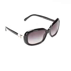 Chanel-Oversized Tinted Sunglasses-Black
