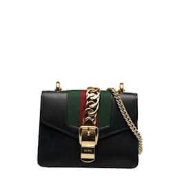 Gucci-Mini sac à bandoulière Sylvie en cuir 431666-Noir