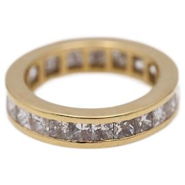 Autre Marque Gold-Ehering mit Diamanten im Prinzessschliff Golden