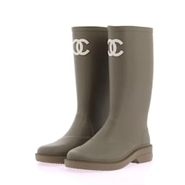 Chanel-CHANEL  Boots T.eu 36 rubber-Khaki