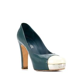 Chanel-Chanel Bicolor Patent Leather Pumps-Other,Green