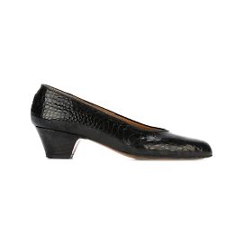Fendi Shiny Black Leather Pumps Black