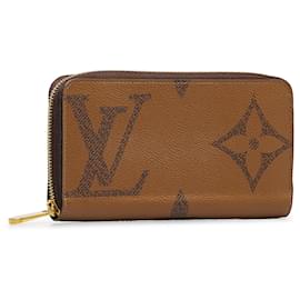 Louis Vuitton-Louis Vuitton Brown Monogram Giant Reverse Zippy Wallet-Brown