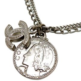 Chanel Collana a catena con monete CC Mademoiselle Argento