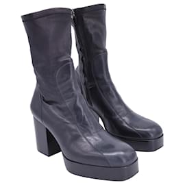 Chloé-Chloe Izzie Platform Ankle Boots in Black Leather-Black