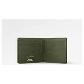 Louis Vuitton-Carteira LV Slender damuflada-Verde escuro