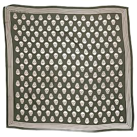 Alexander Mcqueen-Green skull printed scarf-Green
