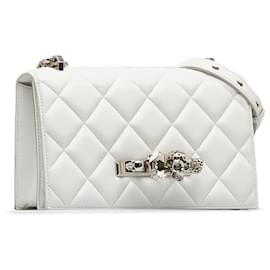 Alexander Mcqueen-Alexander McQueen White Leather Matelasse Knuckle Duster Crossbody Bag-White