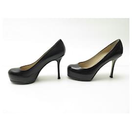 Yves Saint Laurent-NUEVOS ZAPATOS YVES SAINT LAURENT TRIBTOO 209947 bomba 37.5 los zapatos de cuero-Negro