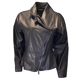 Giorgio Armani-Giorgio Armani chaqueta de cuero negra con cremallera y detalle de lazo-Negro