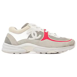 Chanel-Chanel CC Logo Sneaker Grey / White / Red Suede EU 37.5 Uk 4.5-Grey