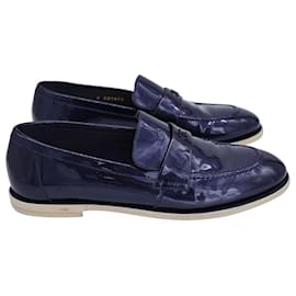 Chanel-Chanel CC Logo Loafers in Navy Blue Patent Calf Leather-Navy blue