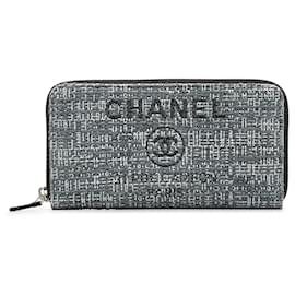 Chanel-Carteira Continental Chanel Tweed Cinza Deauville-Cinza
