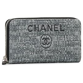 Chanel-Chanel Gray Tweed Deauville Continental Wallet-Grey