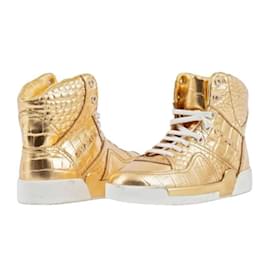 Chanel-Sneakers-Golden