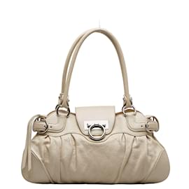 Salvatore Ferragamo-Gancini Marisa Leather Shoulder Bag AU-21 6317-White