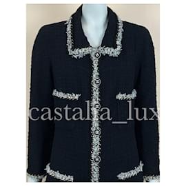 Chanel-9K$ Neue Tweed-Jacke mit metallischem Kettenbesatz-Mehrfarben