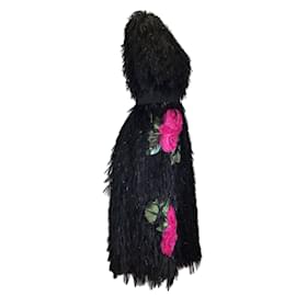 Autre Marque-Dolce & Gabbana Robe mi-longue noire à manches courtes et appliques florales multiples brodées à poils longs-Noir