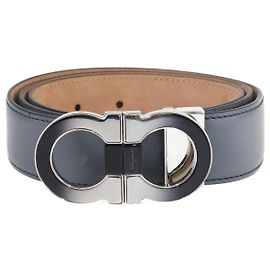 Salvatore Ferragamo Cinturón gris con hebilla Gancini Gris