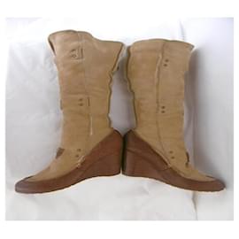 Fendi-Boots-Brown