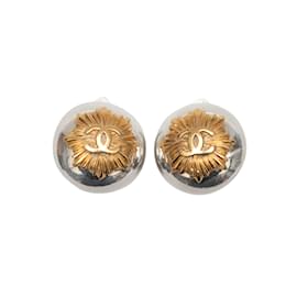 Chanel-Printemps Chanel vintage argenté et doré 1997 Boucles d'oreilles clips à logo-Argenté