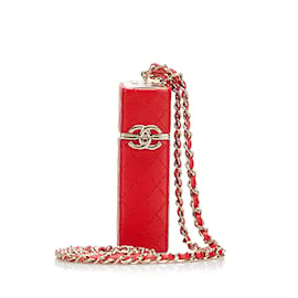 Chanel-Estojo de batom quadrado Red Chanel CC Lambskin em corrente-Vermelho
