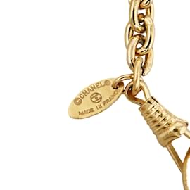 Chanel-Goldene Halskette mit Chanel-CC-Diamant-Anhänger-Golden