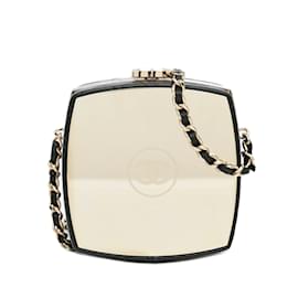 Chanel-Pochette noire Chanel CC Make-Up Box avec sac bandoulière en chaîne-Noir