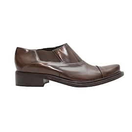 Prada-Zapatos de vestir de cuero Prada marrón Talla 37.5-Castaño