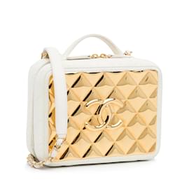 Chanel-Bolso satchel con placa dorada Chanel blanco-Blanco