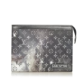 Louis Vuitton-Black Louis Vuitton Monogram Galaxy Pochette Voyage MM Clutch Bag-Noir