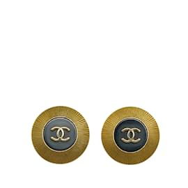 Chanel-Gold Chanel CC Clip On Earrings-Golden