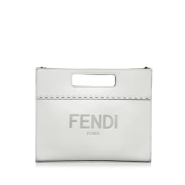 Fendi-Borsa shopper bianca con mini logo Fendi impresso-Bianco