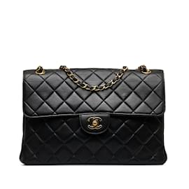 Chanel-Black Chanel Jumbo Classic Lambskin Single Flap Bag-Black