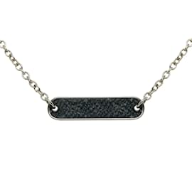 Louis Vuitton-Silberne Louis Vuitton-Monogramm-Eclipse-Anhänger-Halskette-Silber