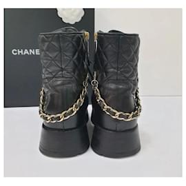 Chanel-Chanel Black CC Shiny Lace Up Combat Boots-Schwarz