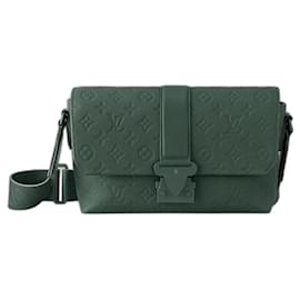 Louis Vuitton-LV S- Cape Messenger green new-Dark green