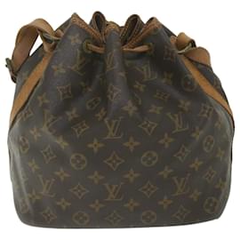 Louis Vuitton-LOUIS VUITTON Monogram Petit Noe Sac à bandoulière M42226 Auth LV 57590-Monogramme