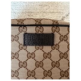 Gucci-Gucci beltbag GG supreme-Beige
