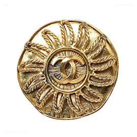 Chanel-Chanel Gold CC Solar Brooch-Golden