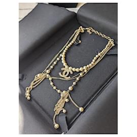 Chanel-CC B19C Logo conditionment pearl crystal classic chain necklace box-Golden