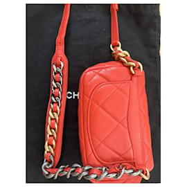 Chanel-Chanel 19-Coral
