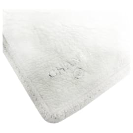 Chanel-Chanel-White