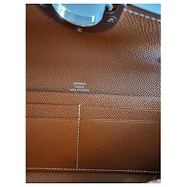 Hermès-Wallet Bag LINK ANCHOR CHAIN TO GO-Camel