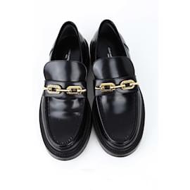 Louis Vuitton-Leather loafers-Black