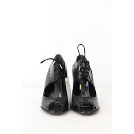Louis Vuitton-Tacones de cuero-Negro