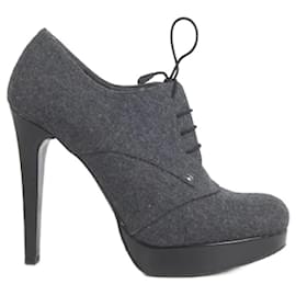 Stuart Weitzman-Tweed heels-Grey