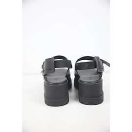 Robert Clergerie-Sapatos de sandália de couro-Preto