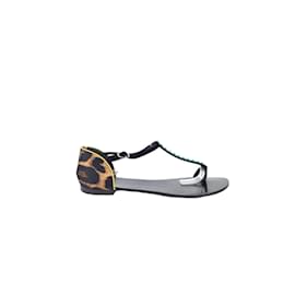 Giuseppe Zanotti-Sapatos de sandália de couro-Preto