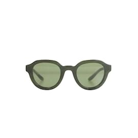 Armani-Khakifarbene Sonnenbrille-Khaki